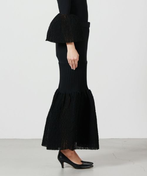 CFCL(シーエフシーエル)】 FLUTED ORNAMENT MERMAID SKIRT