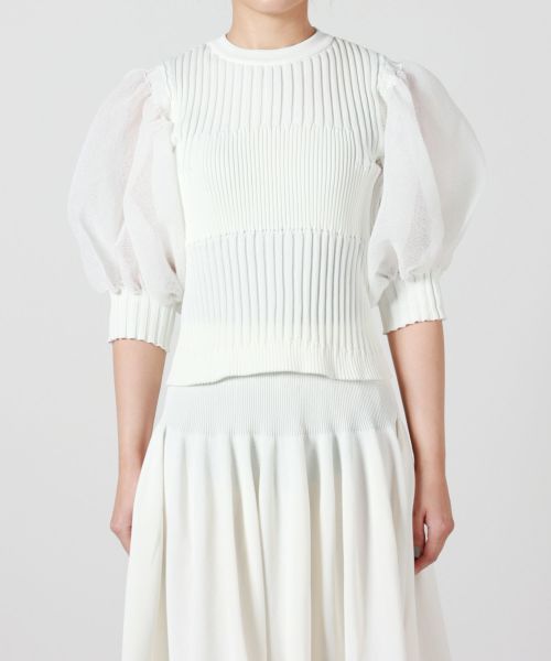 FLUTED SHORT PUFF SLEEVE CROPPED TOP