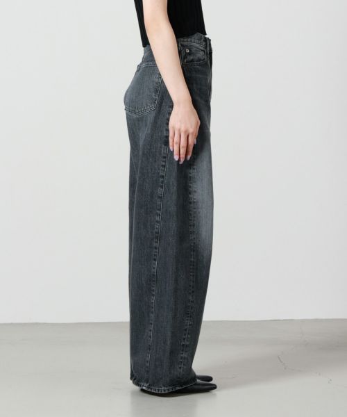 パンツ HYKE BARREL LEG JEANS 2 HYKE＜ハイク＞バレルレッグデニムパンツ（2239066）｜HYKE
