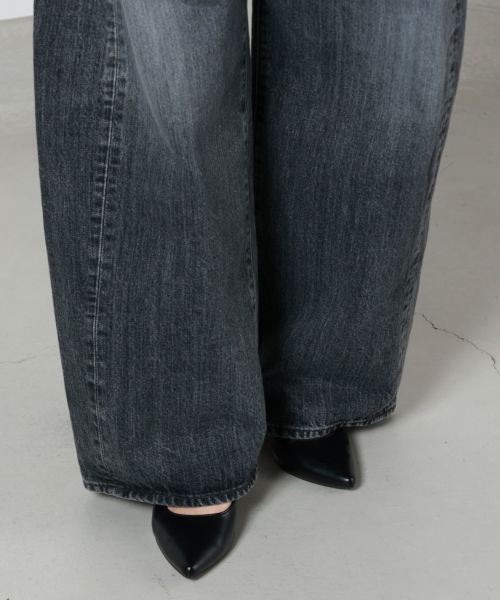 HYKE(ハイク)】 DENIM BARREL LEG JEANS｜PARIGOT ONLINE