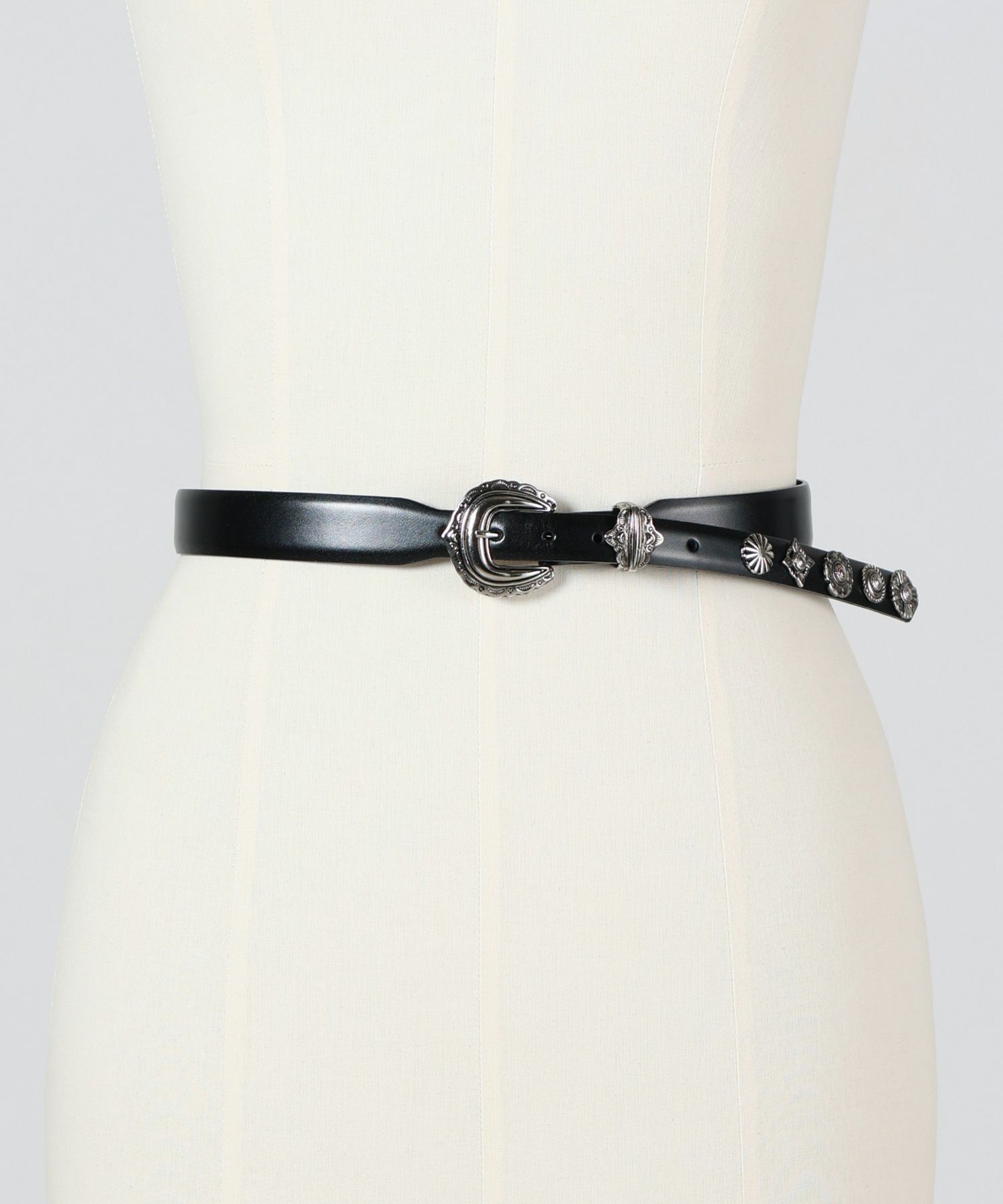 TOGA VIRILIS(トーガ ビリリース)】 MOTIF LEATHER BELT｜PARIGOT  