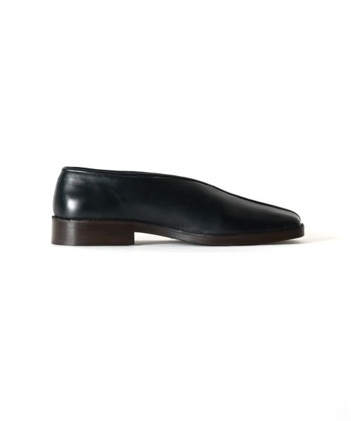 LEMAIRE(ルメール)】 FLAT PIPED SLIPPERS｜PARIGOT ONLINE