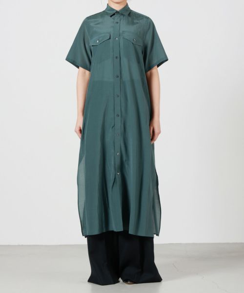 HYKE ハイク 23AW プリーツワンピースダークグリーン 3/30までの出品