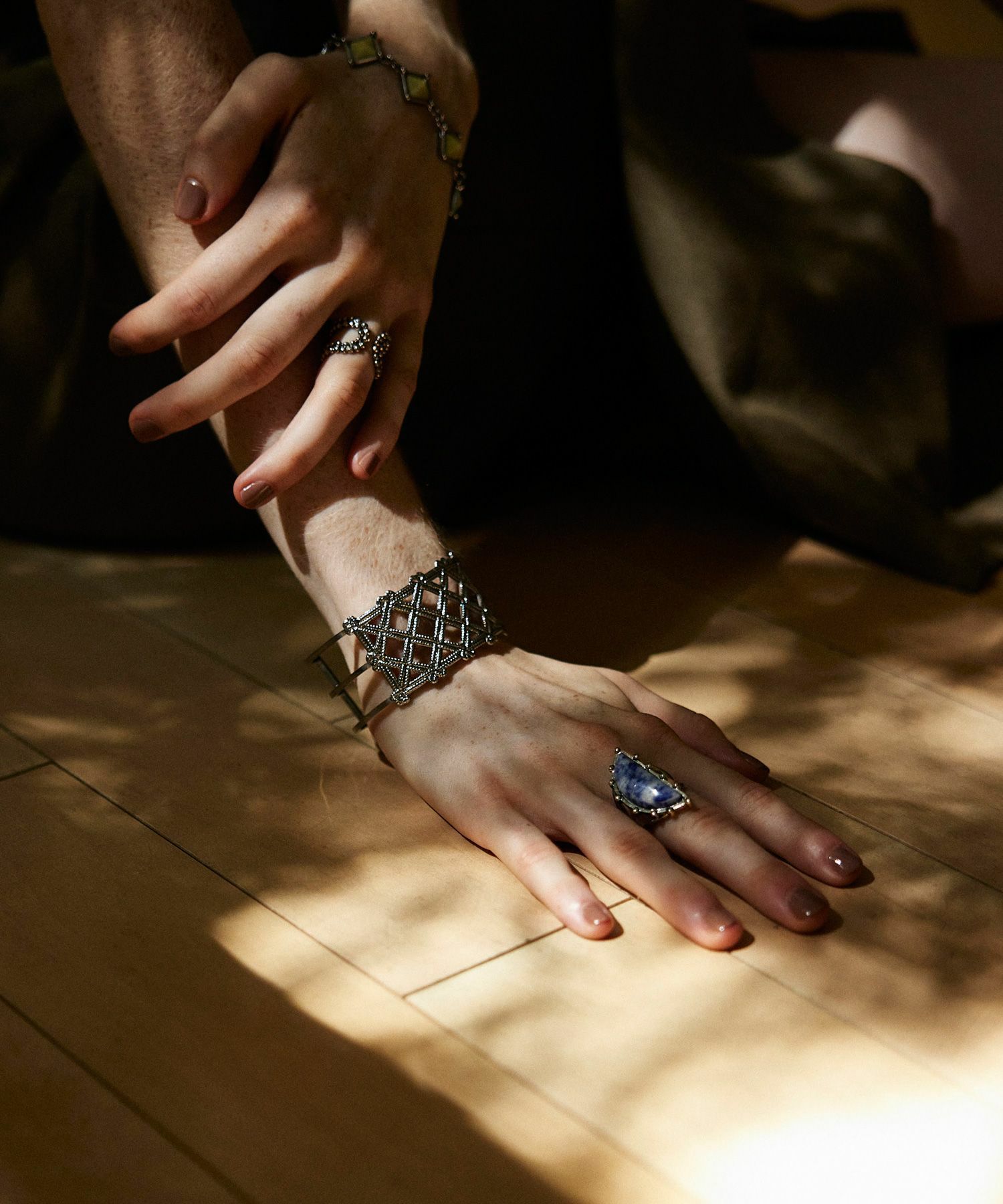 ADER.bijoux(アデル ビジュー)】 VINTAGE METAL mesh bangle｜PARIGOT