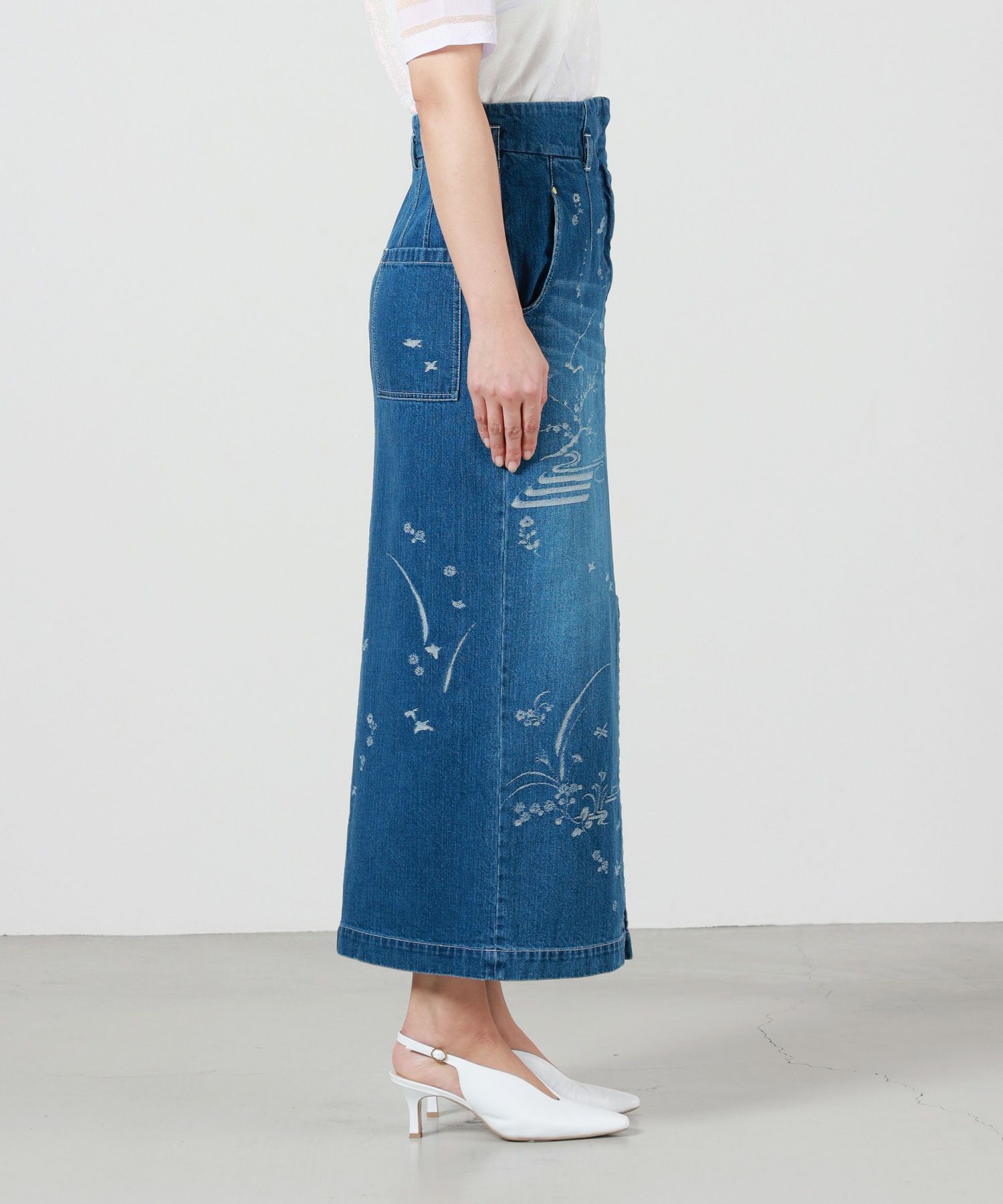 mame kurogouchi マメ クロゴウチ 16SSLace-Up Denim Skirt バック  