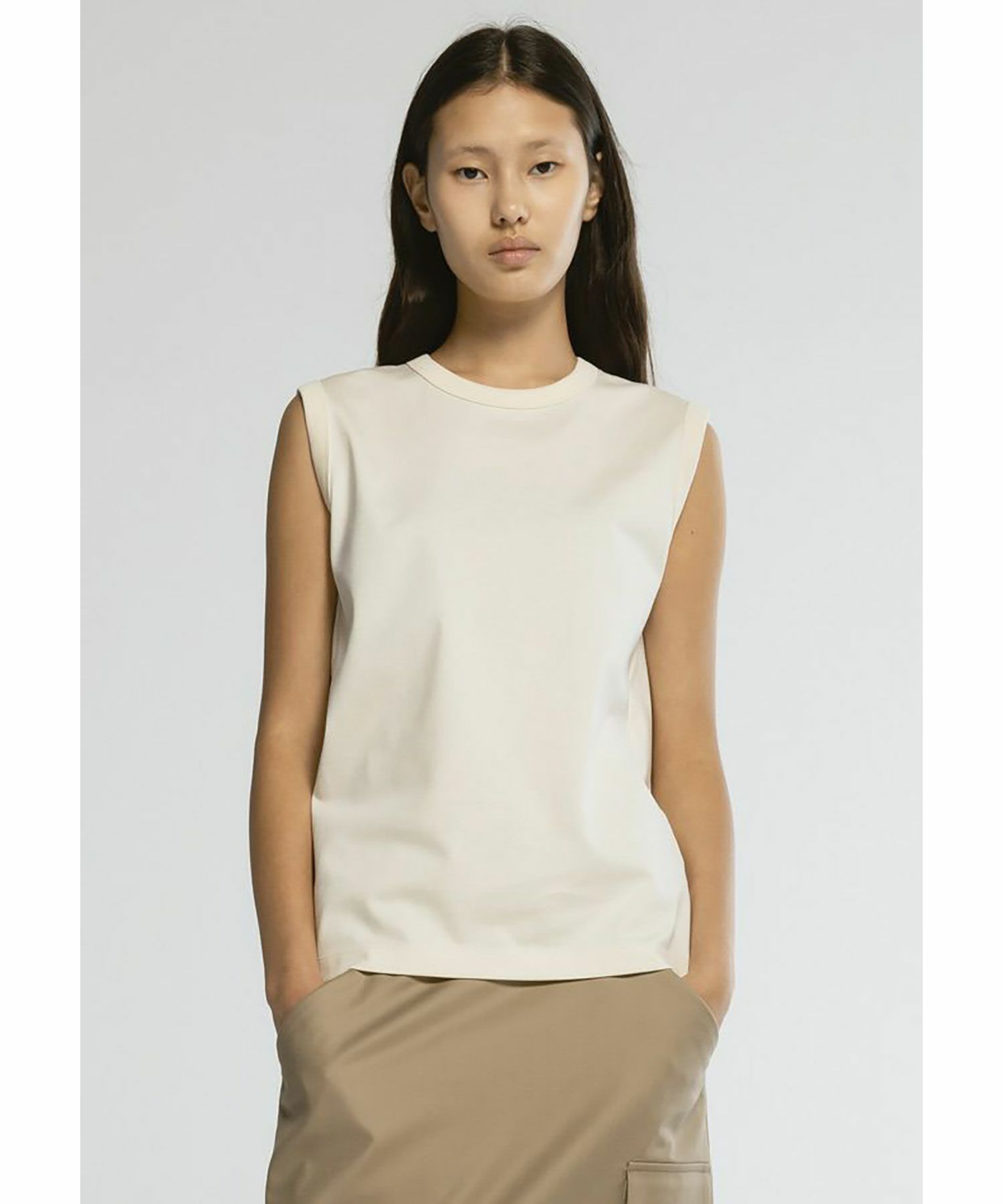 CINOH(チノ)】 REFINA スリーブレスTシャツ｜PARIGOT ONLINE（パリゴ