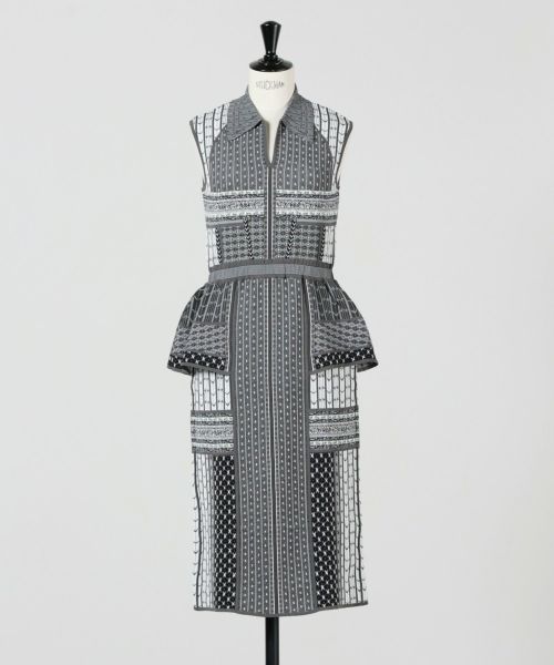Mame Kurogouchi(マメ クロゴウチ)】 Geometric Pattern Knitted Mame Kurogouchi(マメ クロゴウチ)】 Geometric Pattern Knitted
