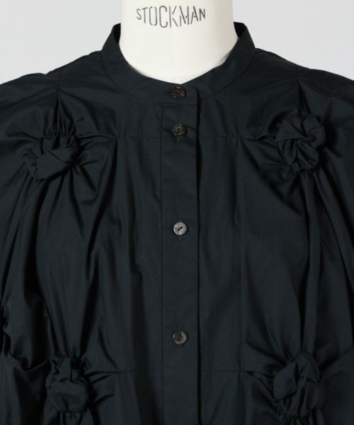 ENFOLD(エンフォルド)】 CIRCLE SHIRRING SHIRT｜PARIGOT ONLINE