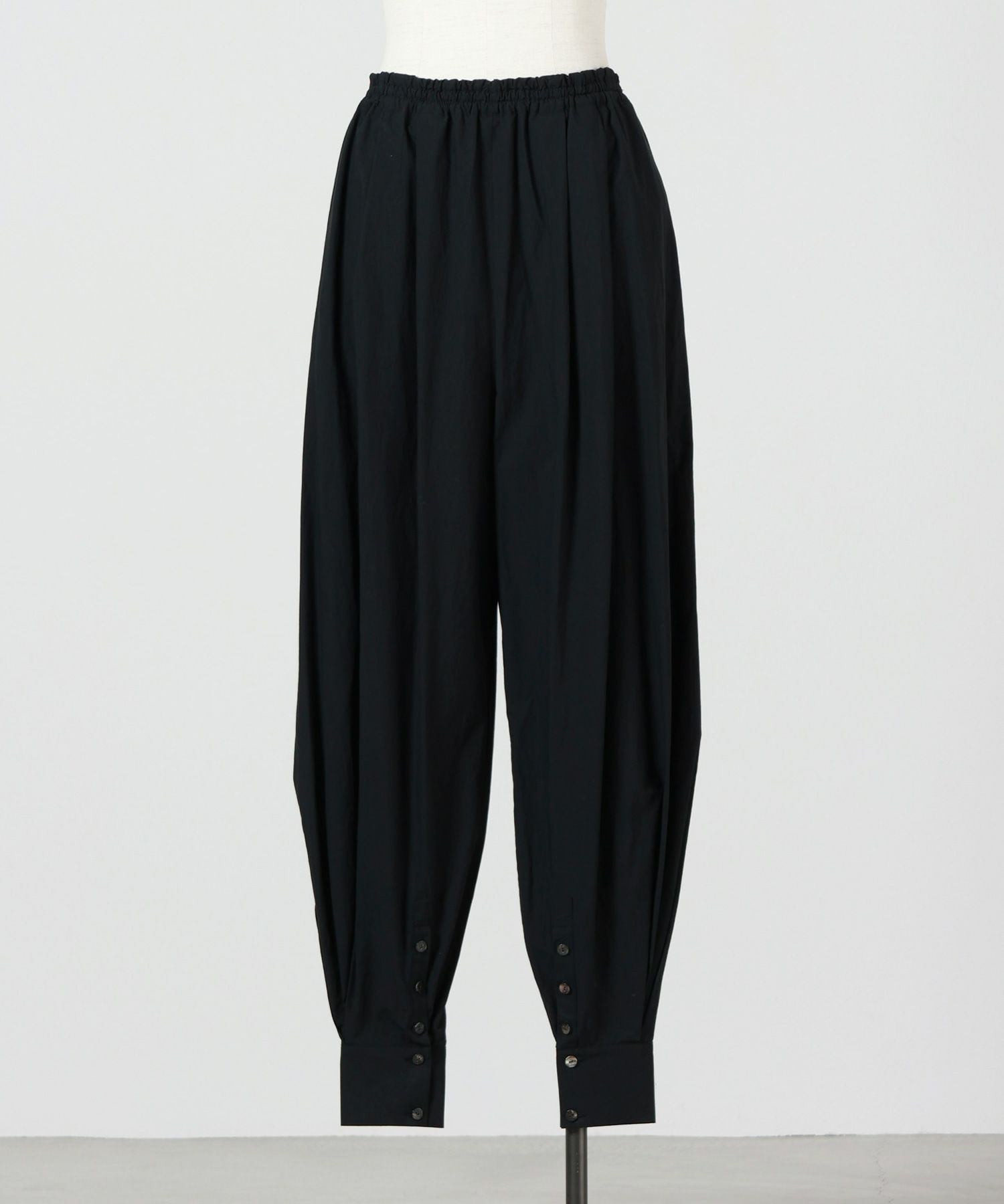 020(BLK)