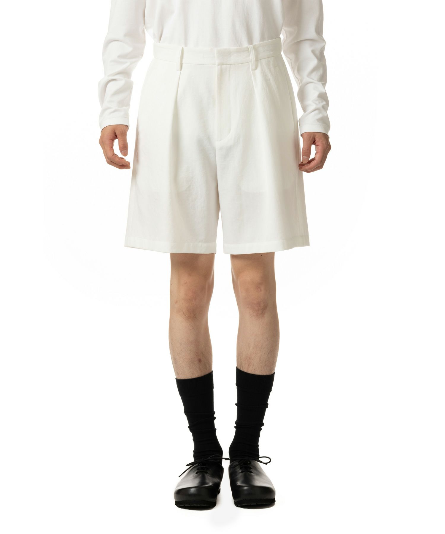900(WHITE)