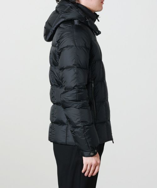 4900　タトラス　ダウンジャケット GESSO　マット 高級感　ブラック　M TATRAS（タトラス） ダウン アウター MJXA0004013588 GESSO ジェッソ