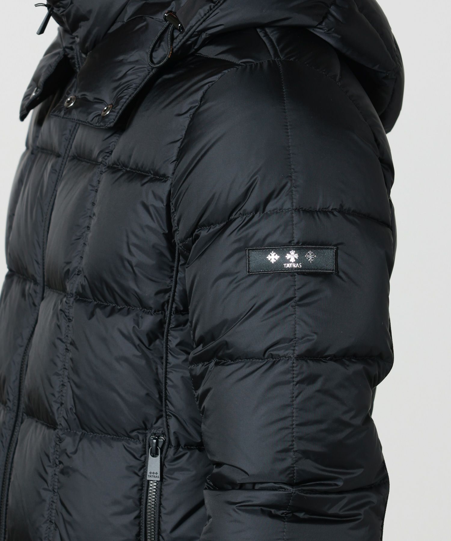 TATRAS タトラス GESSO ジェッソ ブラック 黒 ダウンジャケット 楽天市場】【最大1万円オフクーポン】TATRAS タトラス ダウン アウター