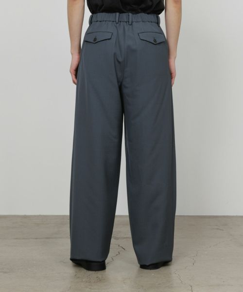 MARKAWARE(マーカウェア)】 TRIPLE PLEATED WIDE TROUSERS