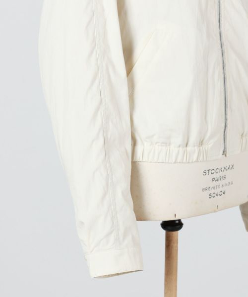 【関税込み】LEMAIRE オフホワイト フィット シングルジャケット LEMAIRE ルメール シアリング レザー フライトジャケット OW1101