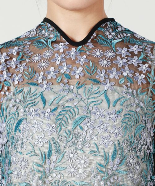 Mame Kurogouchi(マメ クロゴウチ)】 Floral Lace French Sleeve
