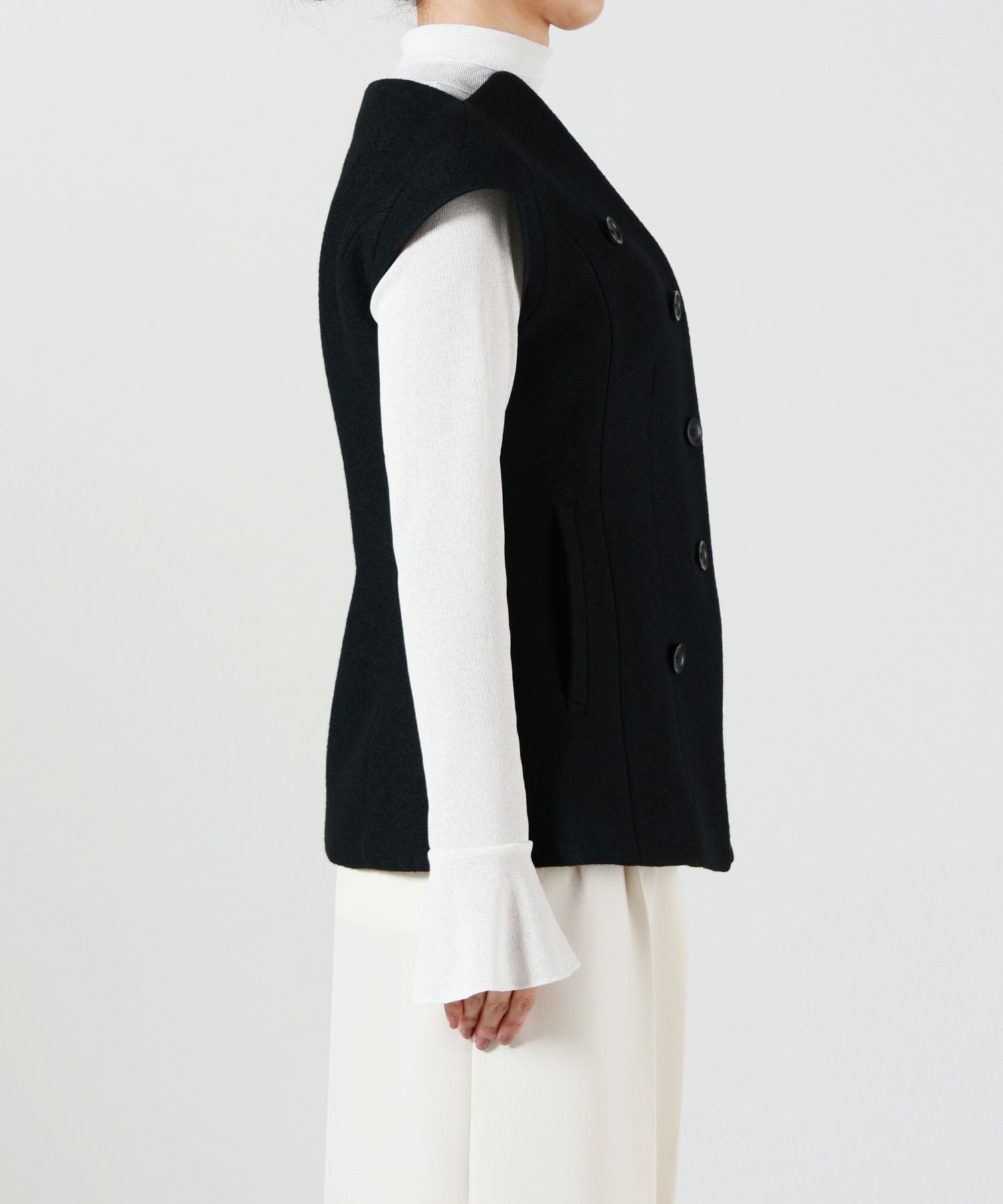 AKIRANAKA(アキラナカ)】 VEST｜PARIGOT ONLINE（パリゴオンライン）