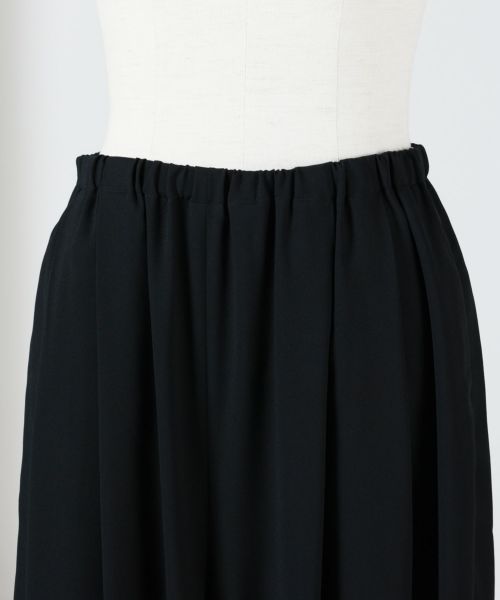 エンフォルド TACK-HEM PANTS ブラック ENFOLD(エンフォルド)】 TACK-HEM PANTS｜PARIGOT ONLINE