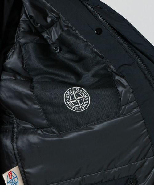 23AW［中古］STONE  ソフトシェルジャケット ブラック STONE ISLAND(ストーンアイランド)】 ソフトシェルジャケット