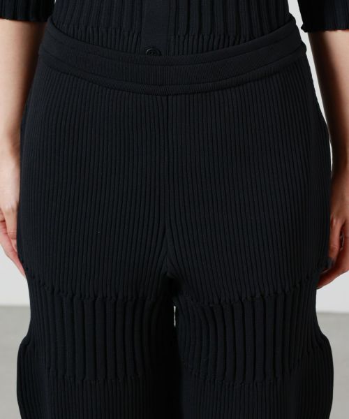 CFCL FLUTED PANTS 黒サイズ1 シーエフシーエル パンツ CFCL（シーエフ