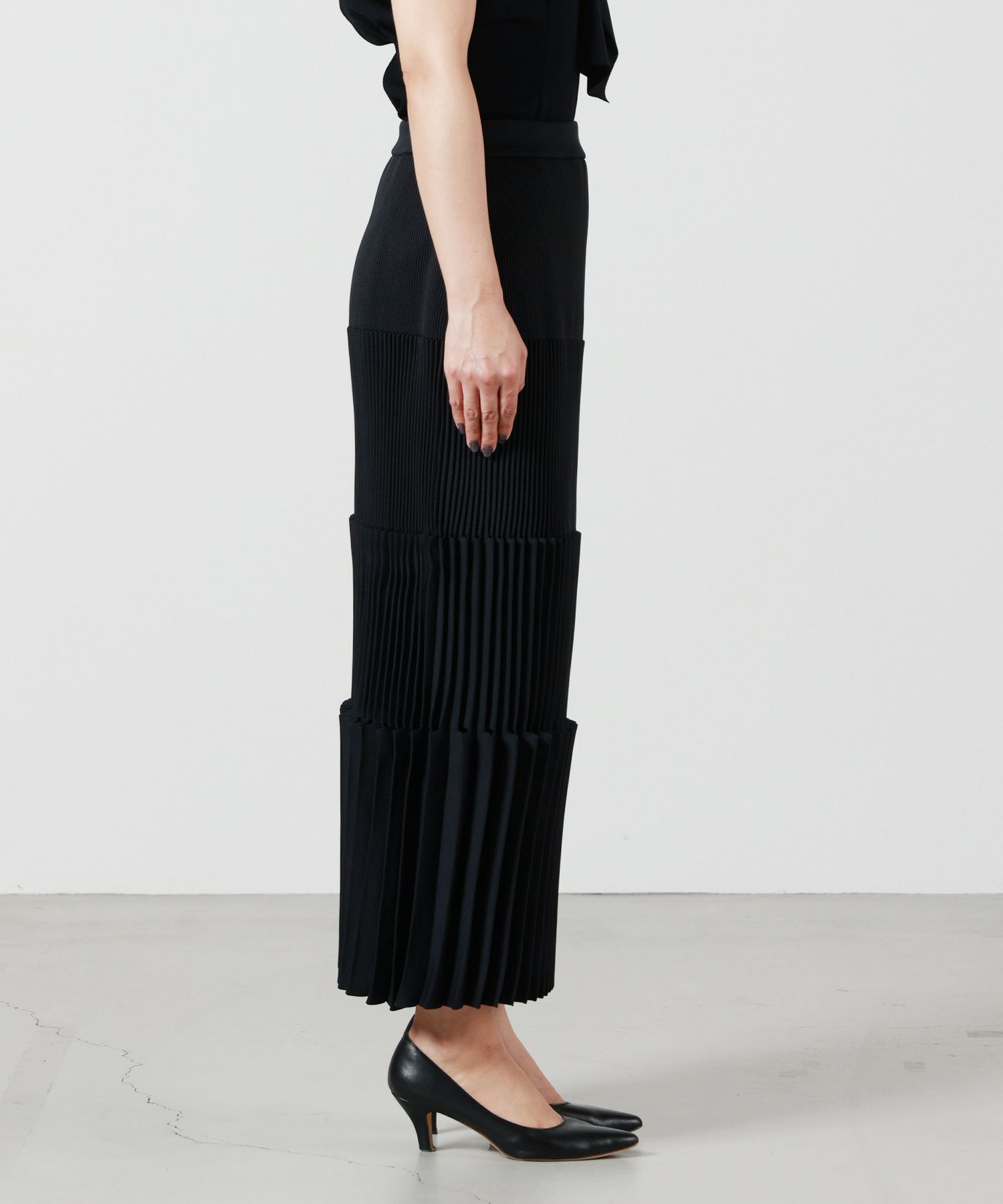 CFCL(シーエフシーエル)】 ACCORDION SKIRT｜PARIGOT ONLINE（パリゴ