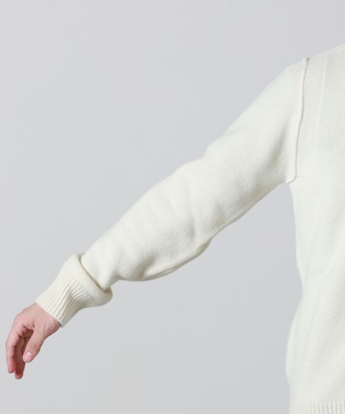 STONE ISLAND(ストーンアイランド)】 ボタン付きジャンパー フェルト