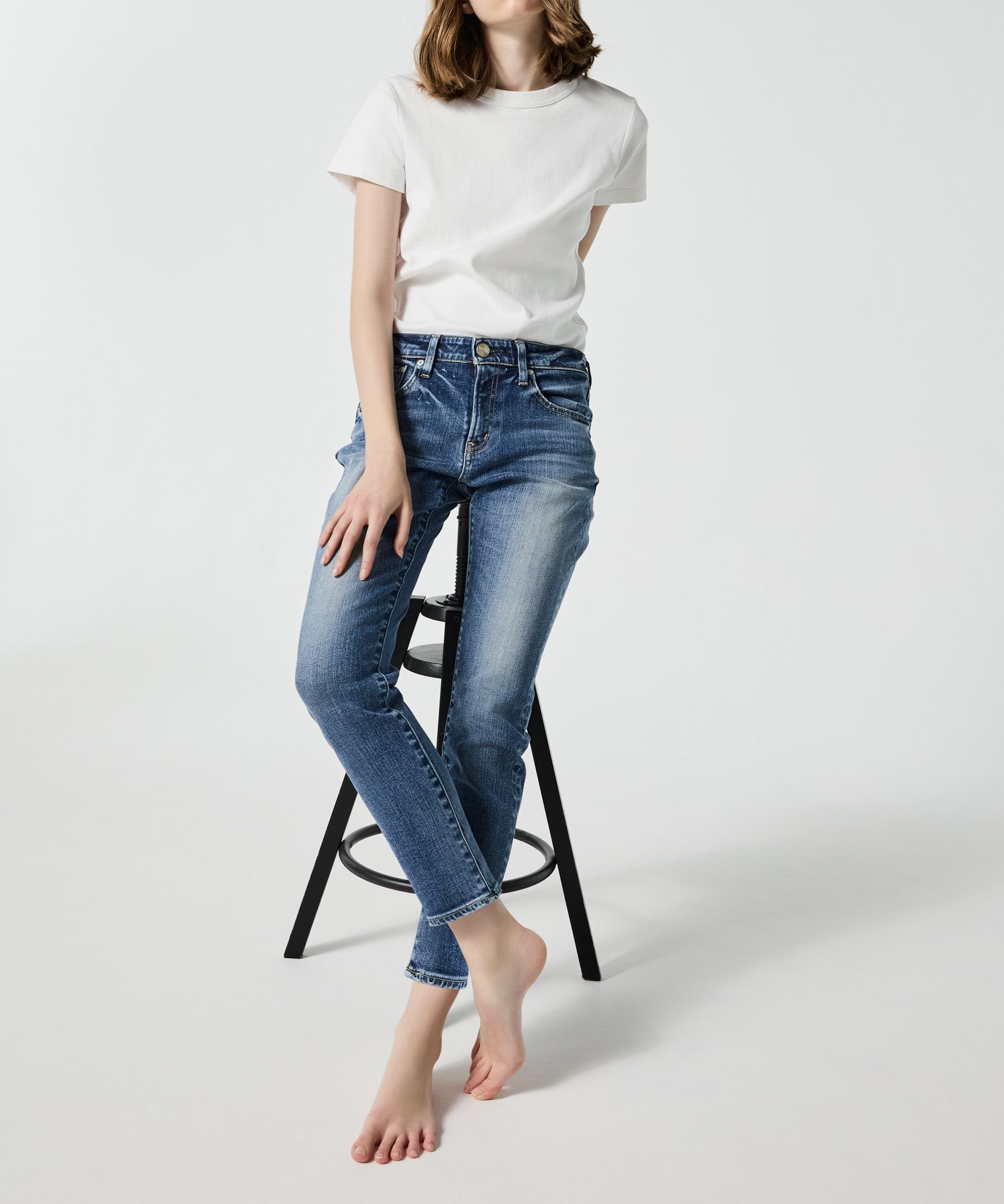 MEDIUM INDIGO
