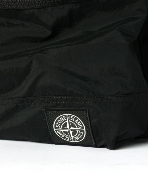 STONE ISLAND(ストーンアイランド)】 バックパック フロント