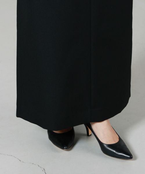 TOTEME(トーテム)】 Low-waist straight skirt｜PARIGOT ONLINE