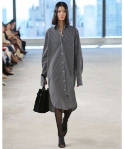 ⭐️人気新作 新品 Toteme トーテム　ロングコート2色 楽天市場】Toteme トーテム 中綿コート QUILTED COCOON COAT 234