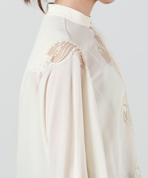 Chloe(クロエ)】 シルクジョーゼット&レース製フルイドブラウス