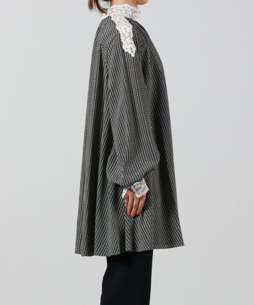 Chloe(クロエ)】 クレープデシン&レース製ミディドレス｜PARIGOT