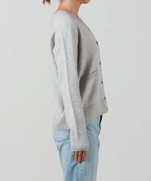 MAISON KITSUNE(メゾンキツネ)】 ベイビーフォックスパッチ ボクシー