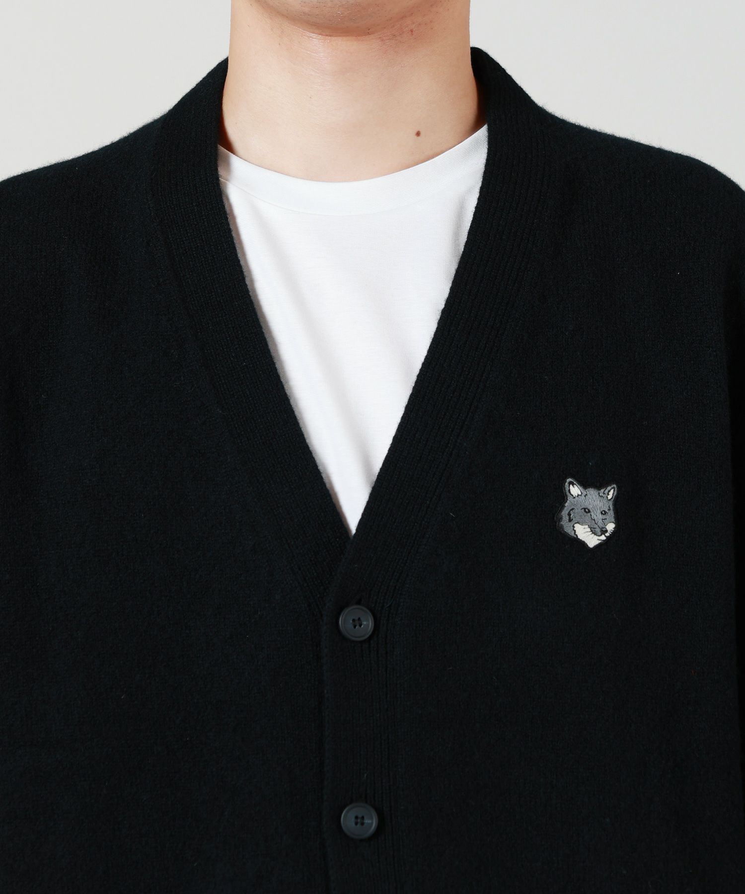 メゾンキツネ Mサイズ カーディガン 黒 ベビーフォックス ラム ウール MAISON KITSUNE（メゾン キツネ） カーディガン レディース ウール