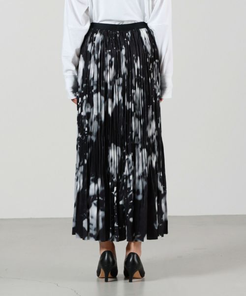 08sircus(08サーカス)】 Bokashi print pleated skirt｜PARIGOT