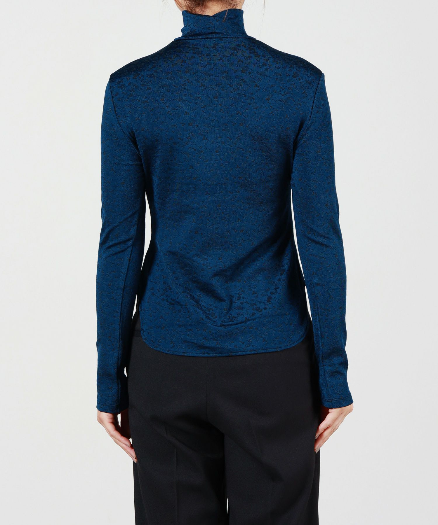 Mame Kurogouchi(マメ クロゴウチ)】Floral Jacquard Fraise Stitch