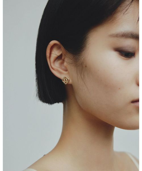 h'eres(ヒアーズ)】 OUROBOROS SIGNET PIERCE GOLD｜PARIGOT