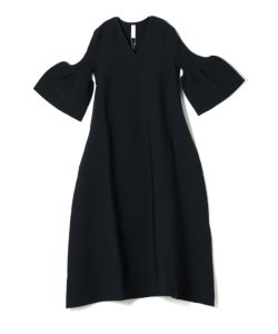 【新品タグ付】CFCL シーエフシーエル　ストラップフレアドレス 新品タグ付】CFCL シーエフシーエル ストラップフレアドレス