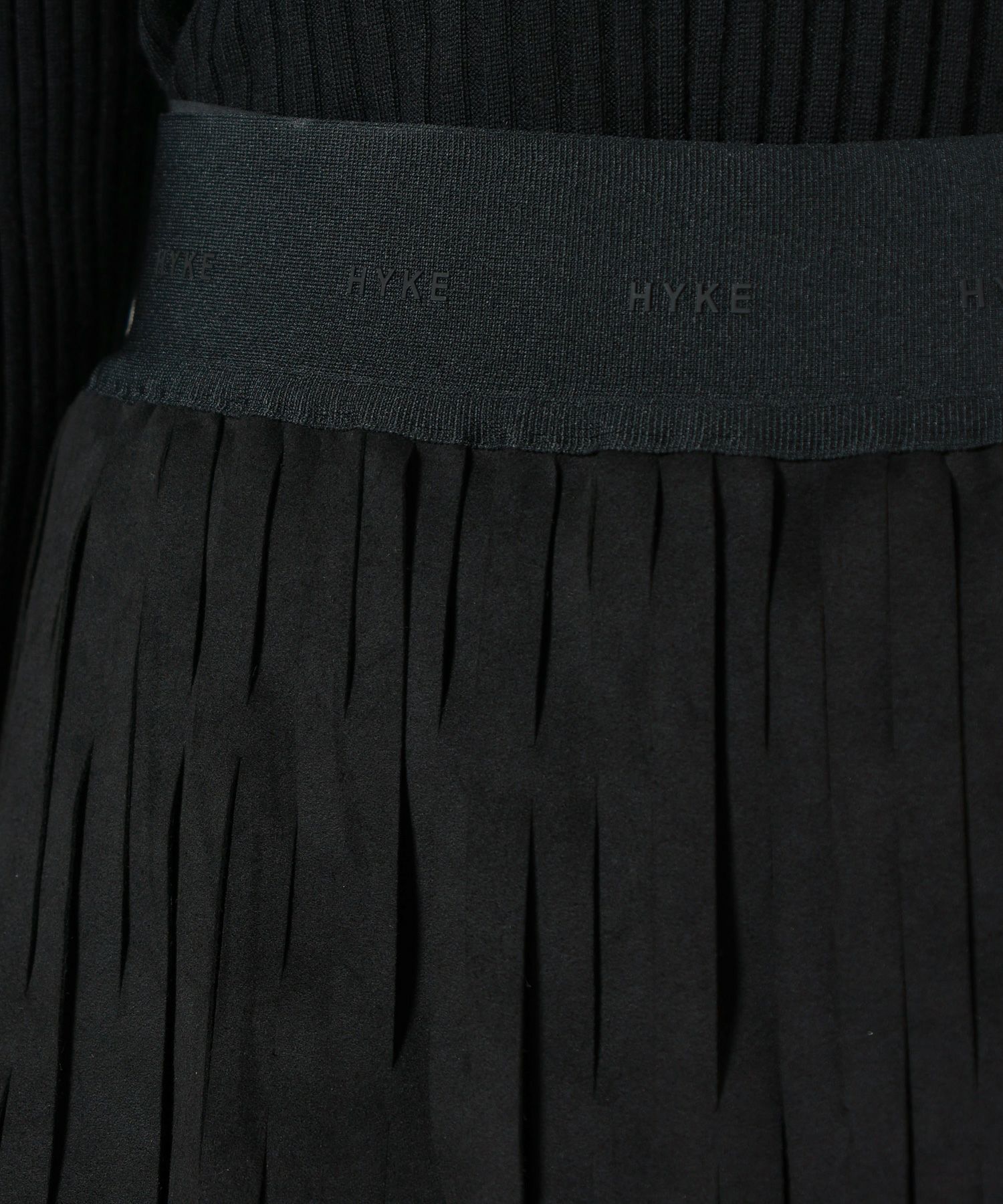 HYKE(ハイク)】 ULTRASUEDE NET SKIRT｜PARIGOT ONLINE（パリゴ