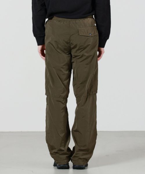 パンツ C.P. COMPANY 20SS Chrome Jogger-Olive/48 C.P. COMPANY 20SS Chrome Jogger-Olive/48 - メルカリ