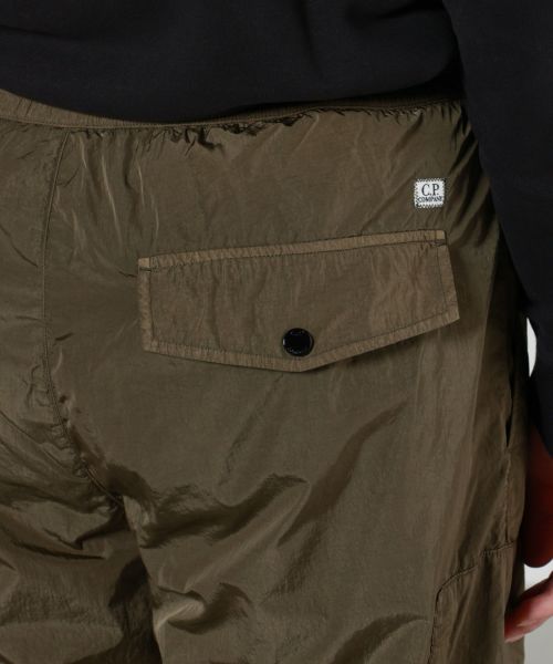 パンツ C.P. COMPANY 20SS Chrome Jogger-Olive/48 C.P. COMPANY 20SS Chrome Jogger-Olive/48 - メルカリ