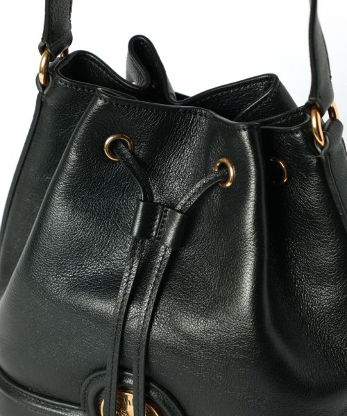 クロエ ヘリテージ ショルダーバッグ【関税・送料込み】 Chloé グレインレザー製Chloé Heritageスモールショルダーバッグ