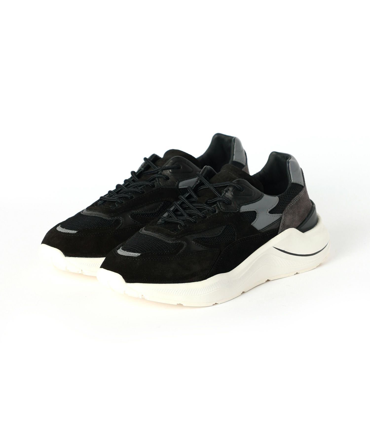 MESH BLACK
