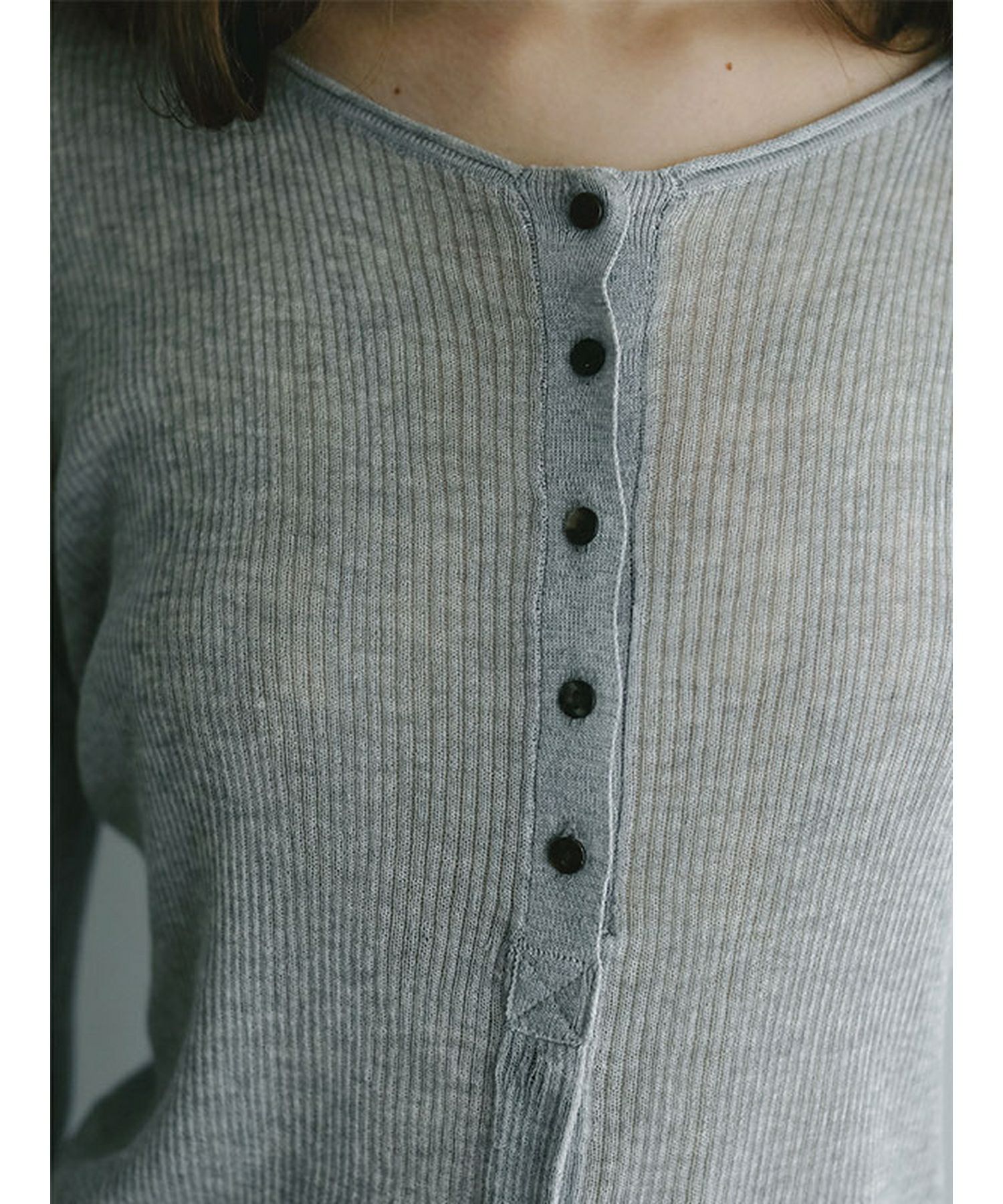 ETRE TOKYO(エトレトウキョウ)】 シアーハイゲージニットカーディガン