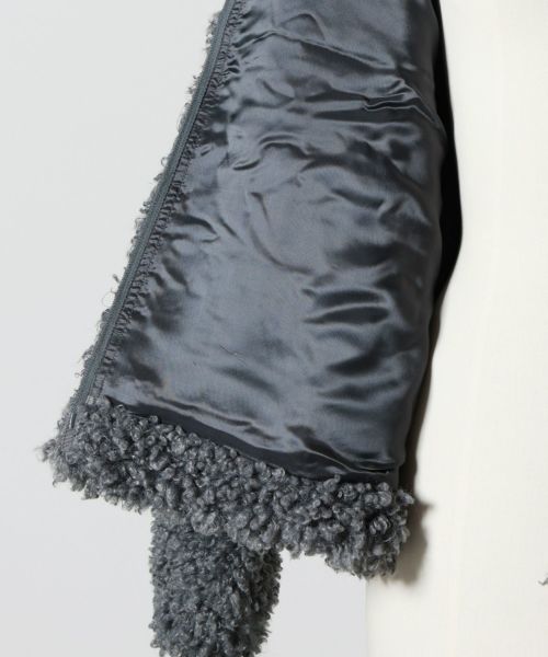 Acne Studios ファーコート ￼ボンバージャケット￼ Acne Studios フェイクファーボンバージャケット