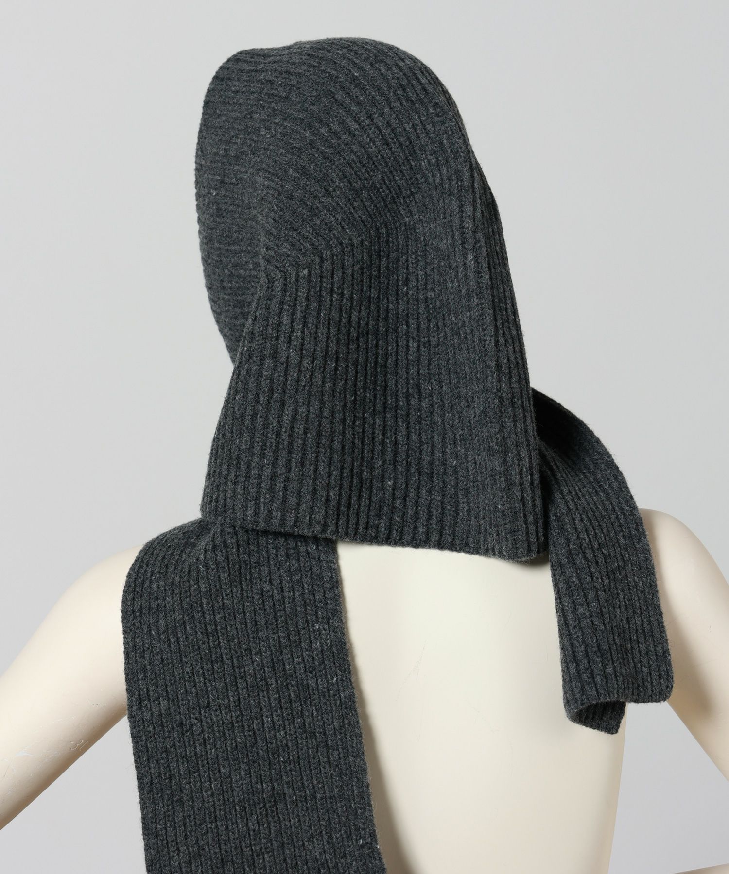 RIBBED KNIT WOOL HOODED SCARF ブラック HYKE(ハイク)】 RIBBED KNIT WOOL HOODED SCARF｜PARIGOT ONLINE