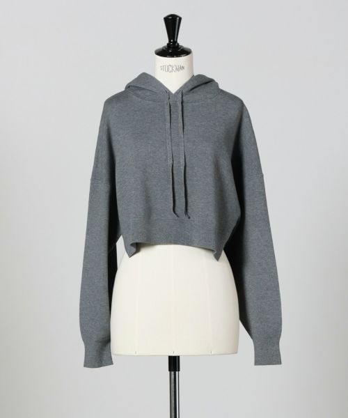 ENFOLD(エンフォルド)】 CROPPED HOODED PULLOVER｜PARIGOT