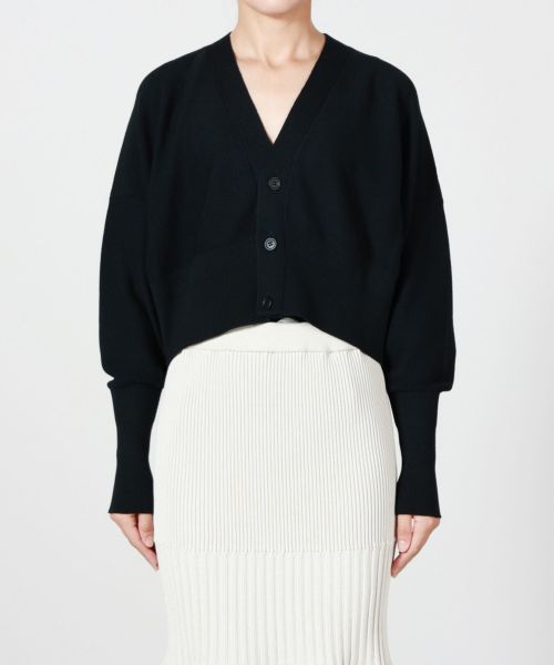 000000042946-19-l.jpg?t=