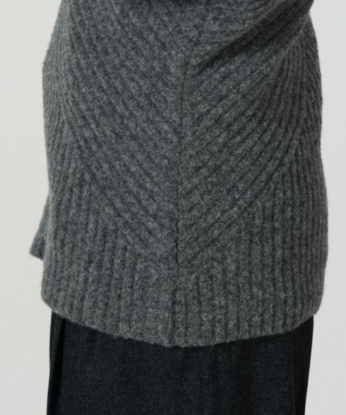 UJOH(ウジョー)】 Unbalance Knit｜PARIGOT ONLINE（パリゴオンライン）