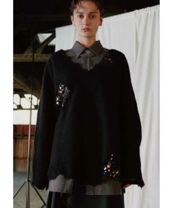 EZUMi(エズミ)】 エローデッドエンブロイダリーセーター