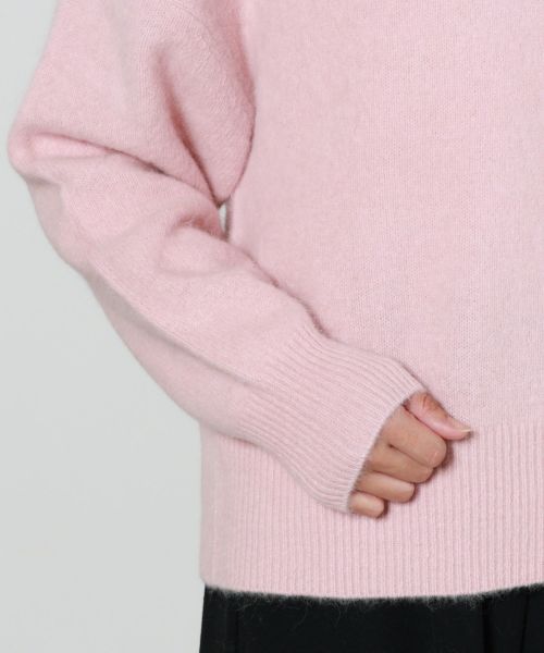 Sugar Rose(シュガーローズ)】 フォックスアルパカVネックプルオーバー